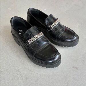 Chain Top Loafers by Yetier - Size 9